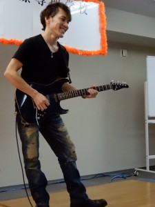 ギター演奏!